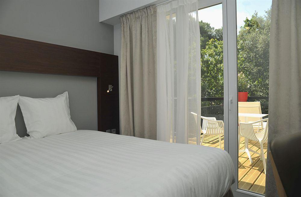Best Western Hotel Garden And Spa La Baule Стая снимка