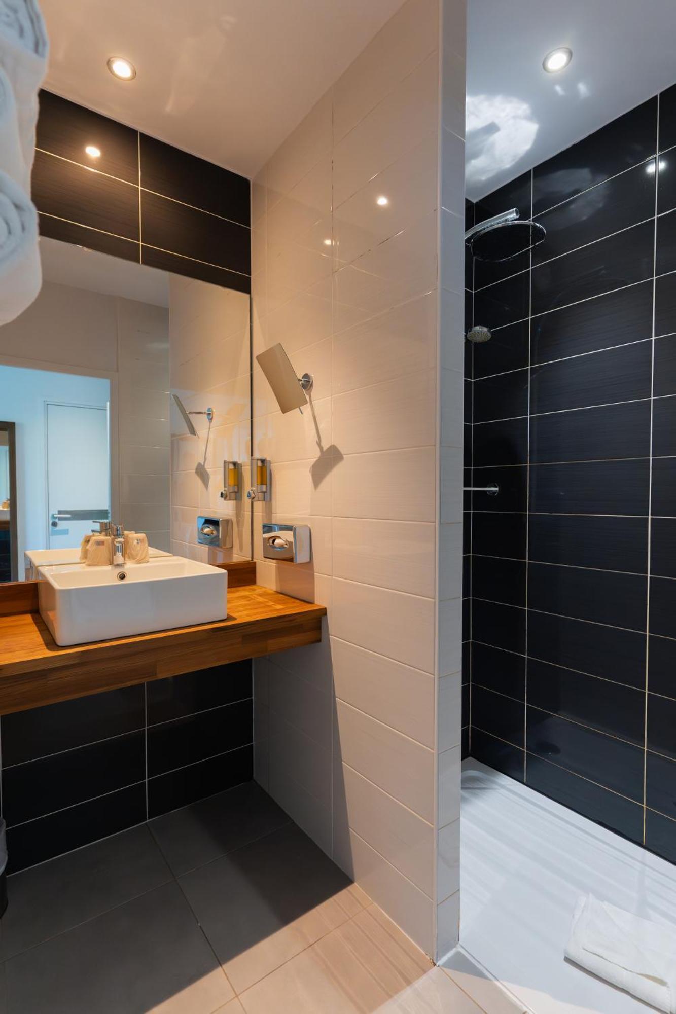 Best Western Hotel Garden And Spa La Baule Екстериор снимка